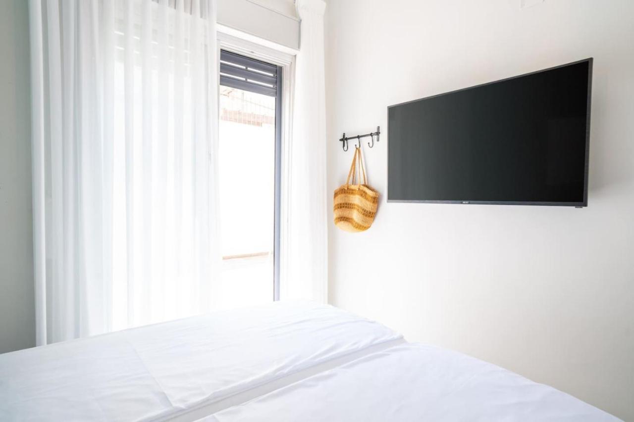 Tranquil Stay Near The Beach By Sea N' Rent Naharija Exterior foto